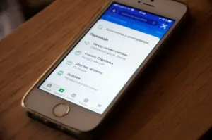 app and socials aliensync