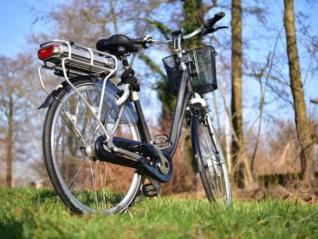 E-Bike Electricity Use and Charging Cost