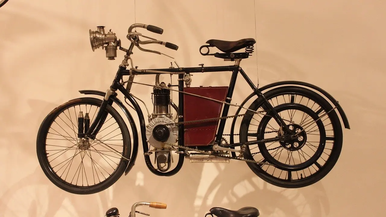 who invented the electric bike