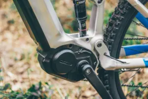 hub motor vs mid drive