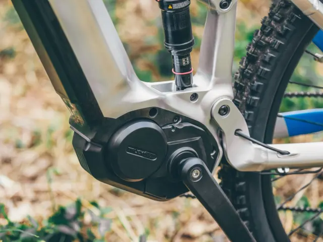 Electric Bike Motors and Drivetrains